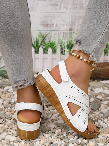 VitaFeet | Handgefertigte Rutschfeste Orthopädische Sandalen Heike