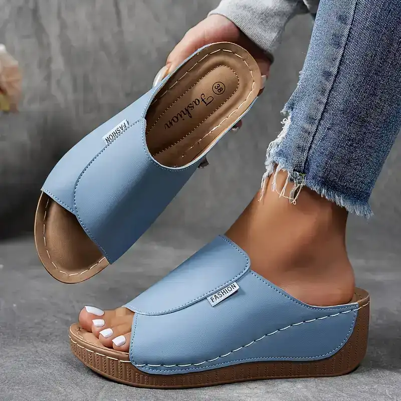 VitaFeet | Handgefertigte orthopädische Sandalen Saara