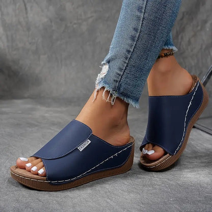 VitaFeet | Handgefertigte orthopädische Sandalen Saara