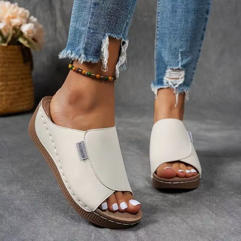 VitaFeet | Handgefertigte orthopädische Sandalen Saara