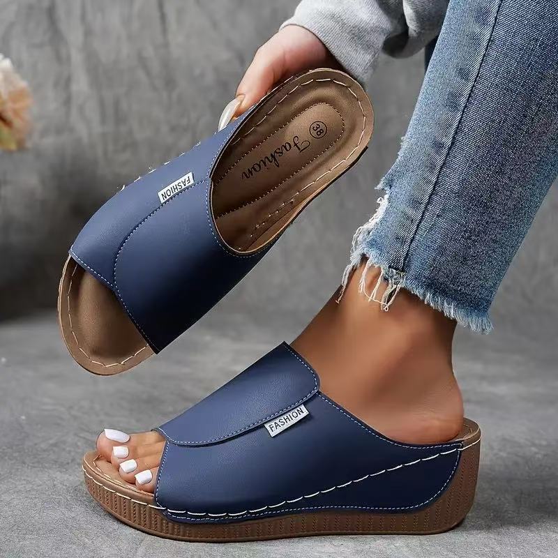 VitaFeet | Handgefertigte orthopädische Sandalen Saara