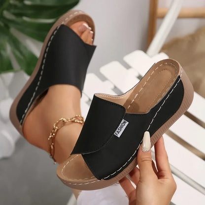 VitaFeet | Handgefertigte Orthopädische Sandalen Saarah